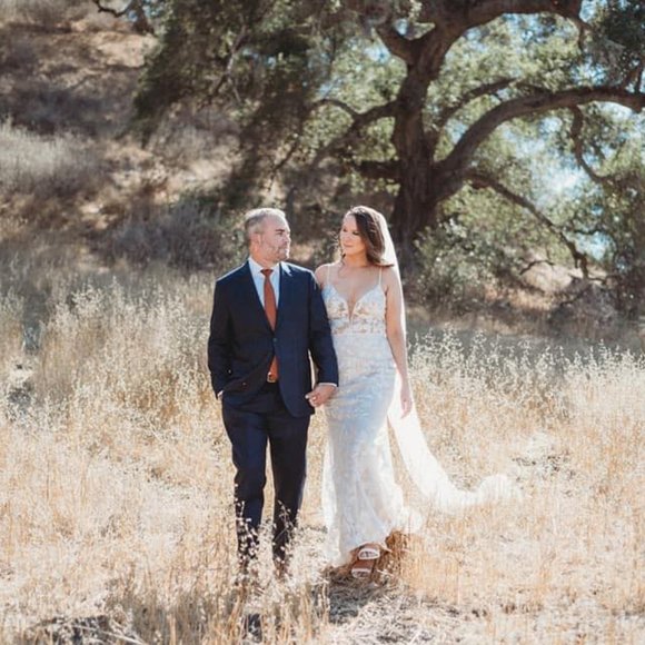 WTOO Ivory Paloma Wedding Dress - Size 8 - Picture 3 of 7